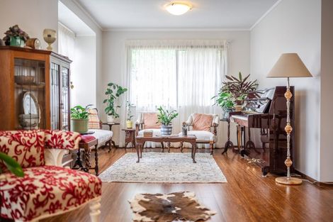 Photo of property in 10 Padfield Place, Sunnyhills, Auckland, 2010