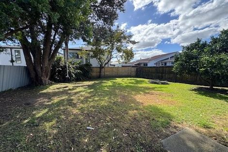 Photo of property in 20 Smedley Street, Manurewa, Auckland, 2102