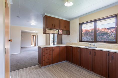 Photo of property in 27 Ranfurly Street, Dannevirke, 4930