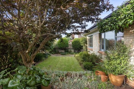 Photo of property in 18 Tamihana Avenue, Fairfield, Hamilton, 3214