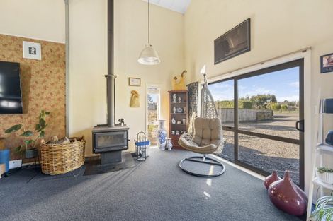 Photo of property in 32 Bell Street, Otane, 4202