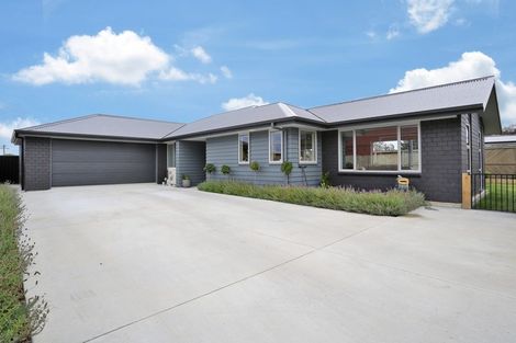 Photo of property in 9 Moa Street, Waikiwi, Invercargill, 9810