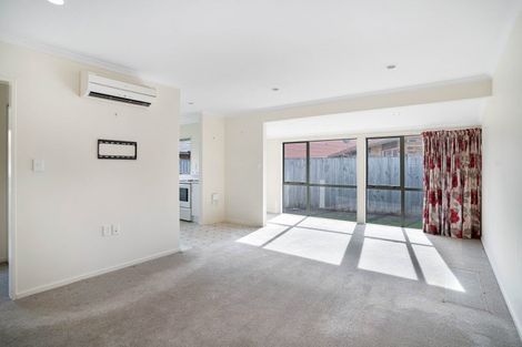 Photo of property in Holdsworth Villas, 46/2 William Donald Drive, Solway, Masterton, 5810