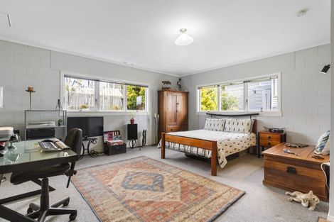 Photo of property in 3 Sea View Terrace, Cockle Bay, Auckland, 2014