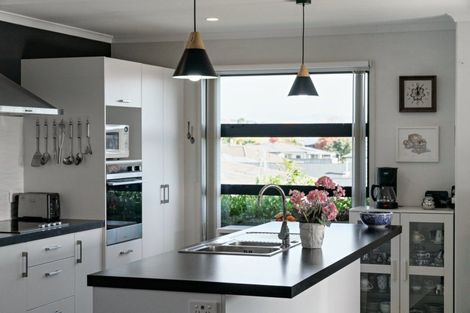 Photo of property in 11 Bernies Way, Ohauiti, Tauranga, 3112