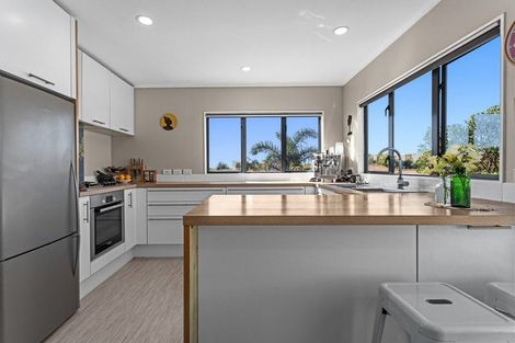 Photo of property in 12 Manuera Place, Ohope, 3121