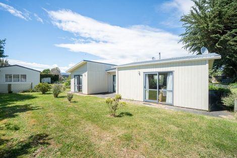Photo of property in 10 Arthur Street, Waikawa Beach, Manakau, 5573