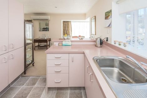 Photo of property in 53 Treadwell Street, Springvale, Whanganui, 4501