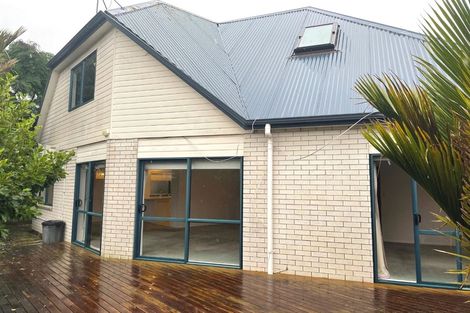 Photo of property in 13 Tiraumea Drive, Pakuranga, Auckland, 2010