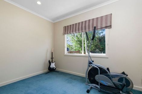 Photo of property in 1/13 Edgeworth Road, Glenfield, Auckland, 0629