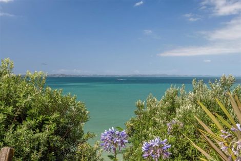 Photo of property in 98 Clovelly Road, Bucklands Beach, Auckland, 2012