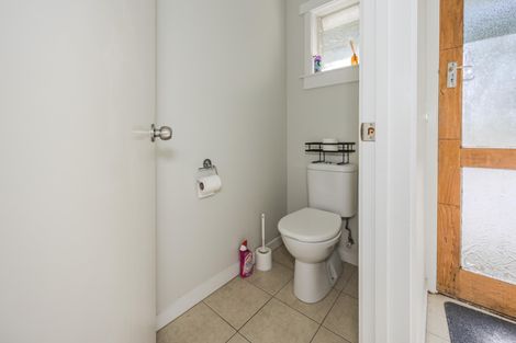 Photo of property in 16 Tay Street, Oamaru North, Oamaru, 9400