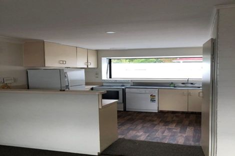 Photo of property in 4 Lodge Place, Ilam, Christchurch, 8041