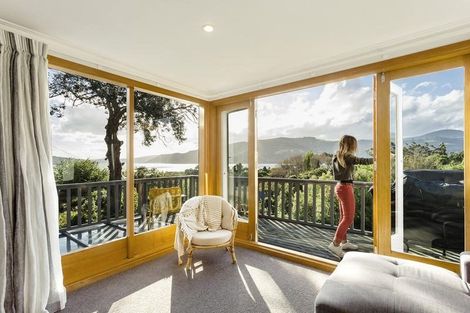 Photo of property in 19 Gorman Street, Macandrew Bay, Dunedin, 9014