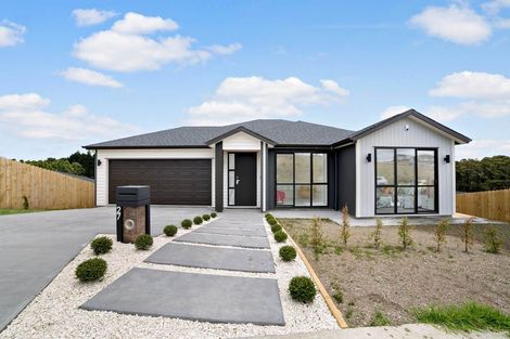 Photo of property in 27 Takurua Terrace, Orewa, 0931