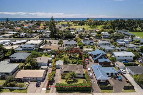 Photo of property in 13 Links Avenue, Mount Maunganui, 3116
