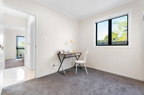 Photo of property in 65 Annett Road, Kumeu, 0891