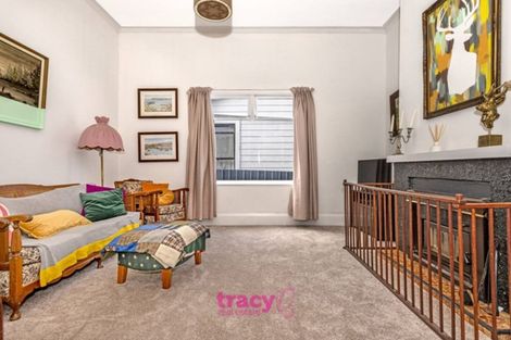 Photo of property in 290 Aberdeen Road, Gisborne, 4010