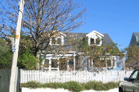 Photo of property in 5 Hinau Street, Eastbourne, Lower Hutt, 5013