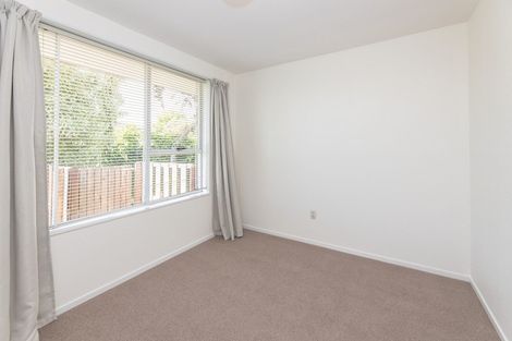 Photo of property in 2/5a Brogar Place, Casebrook, Christchurch, 8051