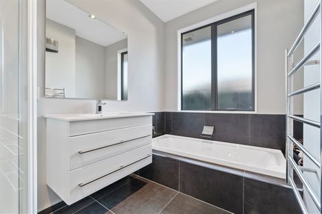 Photo of property in 10 Ashboult Street, Halswell, Christchurch, 8025