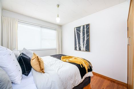 Photo of property in 23 Finlow Drive, Te Atatu South, Auckland, 0610