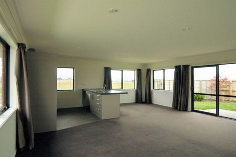 Photo of property in 73 Barnes Street, Pegasus, 7612