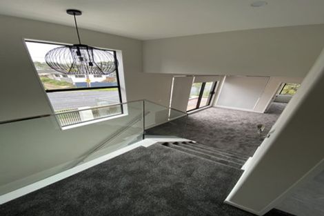 Photo of property in 36d Eastern Beach Road, Bucklands Beach, Auckland, 2012