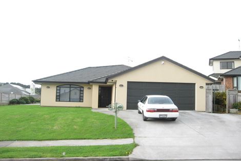 Photo of property in 36 Norman Close, The Gardens, Auckland, 2105