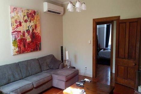 Photo of property in 11 Aorangi Terrace, Thorndon, Wellington, 6011