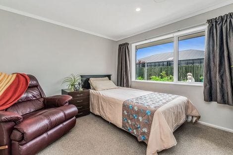Photo of property in 44 Beaumont Drive, Rolleston, 7614
