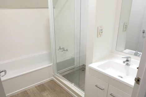 Photo of property in 4/56 Matipo Street, Riccarton, Christchurch, 8041