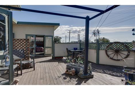 Photo of property in 5 The Avenue, Pareora, 7912