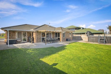 Photo of property in 11 Oaklands Drive, Cambridge, 3434