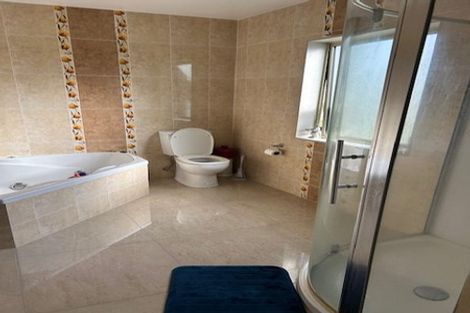 Photo of property in 40 Kestev Drive, Flat Bush, Auckland, 2016