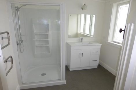 Photo of property in 69 Aramoana Avenue, Devonport, Auckland, 0624