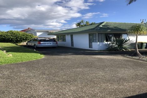 Photo of property in 32 Koromiko Street, New Lynn, Auckland, 0600