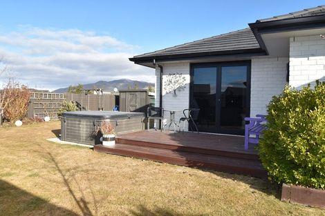 Photo of property in 11 Lakeland Avenue, Twizel, 7901