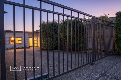 Photo of property in 29 Mcewen Crescent, Riverstone Terraces, Upper Hutt, 5018