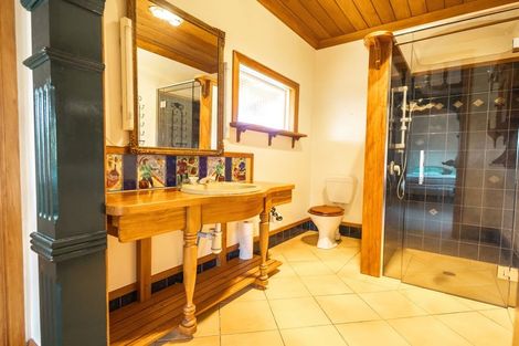 Photo of property in 327 Wanganui Flat Road, Harihari, 7884