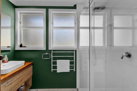 Photo of property in 11 Konini Street, Inglewood, 4330