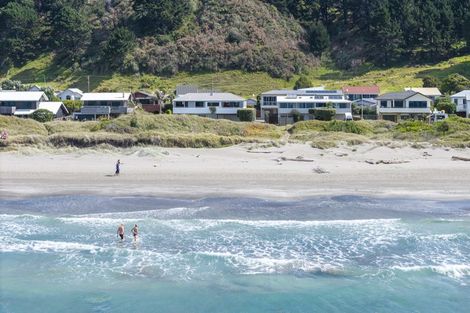 Photo of property in 18 Ocean Road, Ohope, 3121