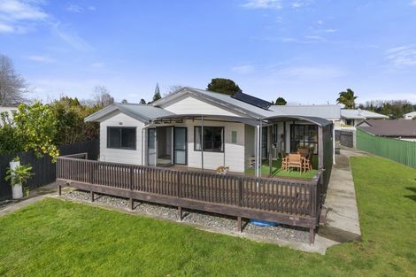 Photo of property in 4 Gray Avenue, Te Puke, 3119