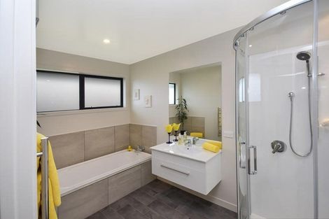 Photo of property in 55 Anderton Crescent, Mosgiel, 9024