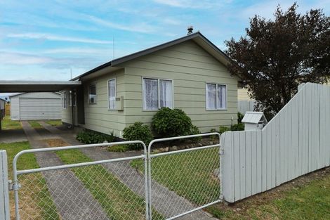 Photo of property in 23 River Road, Masterton, 5810