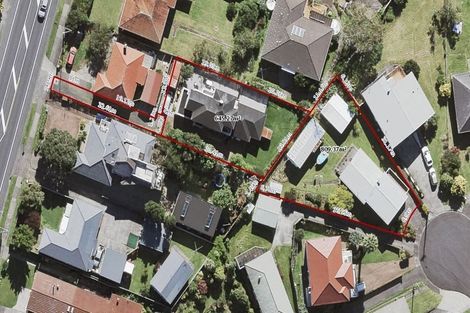 Photo of property in 7 Taha Road, Te Atatu South, Auckland, 0610