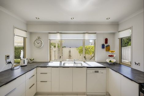 Photo of property in 3b Fulford Place, Havelock North, 4130