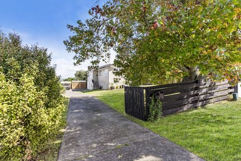 Photo of property in 32 Windy Ridge Road, Glenfield, Auckland, 0629