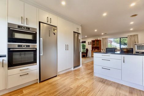 Photo of property in 23 Jacks Bush Road, Waikanae, 5391