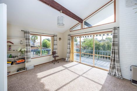 Photo of property in 267 Tui Crescent, Te Awamutu, 3800